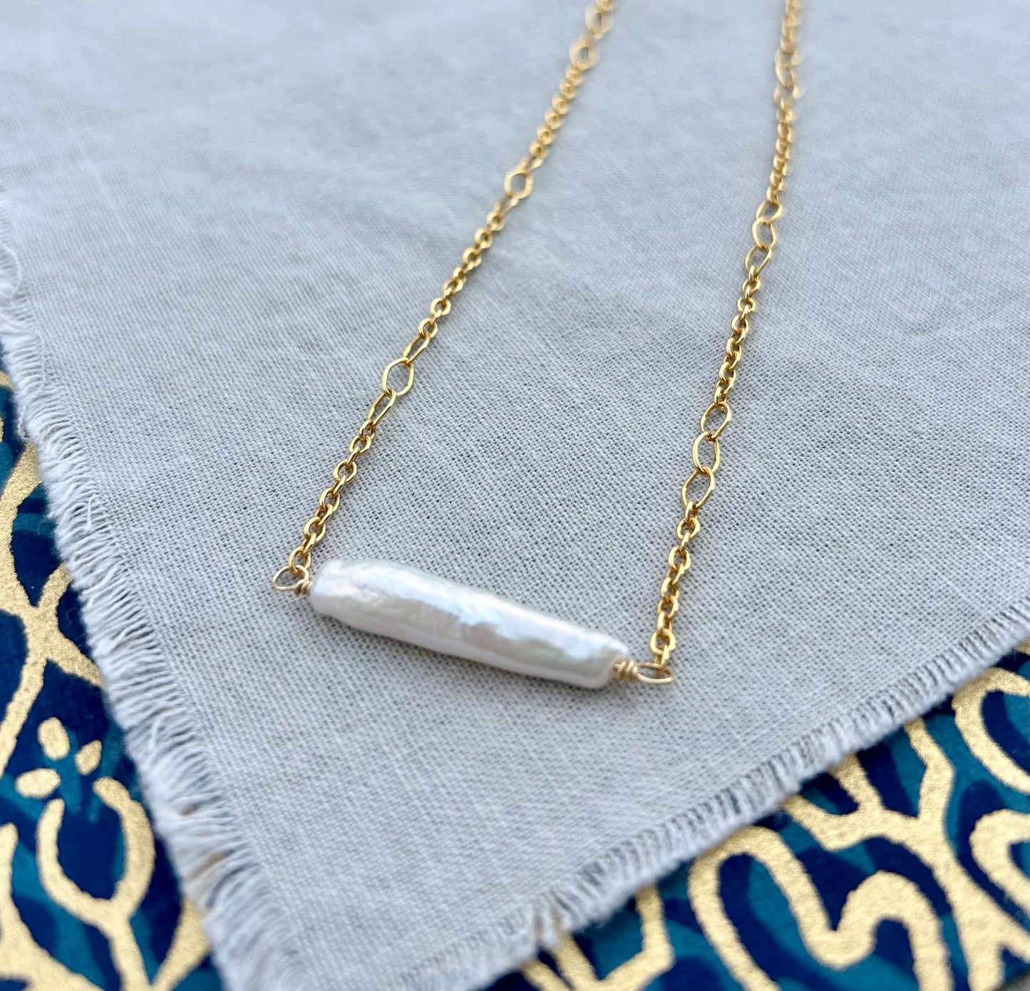 Stick Pearl Bar Necklace