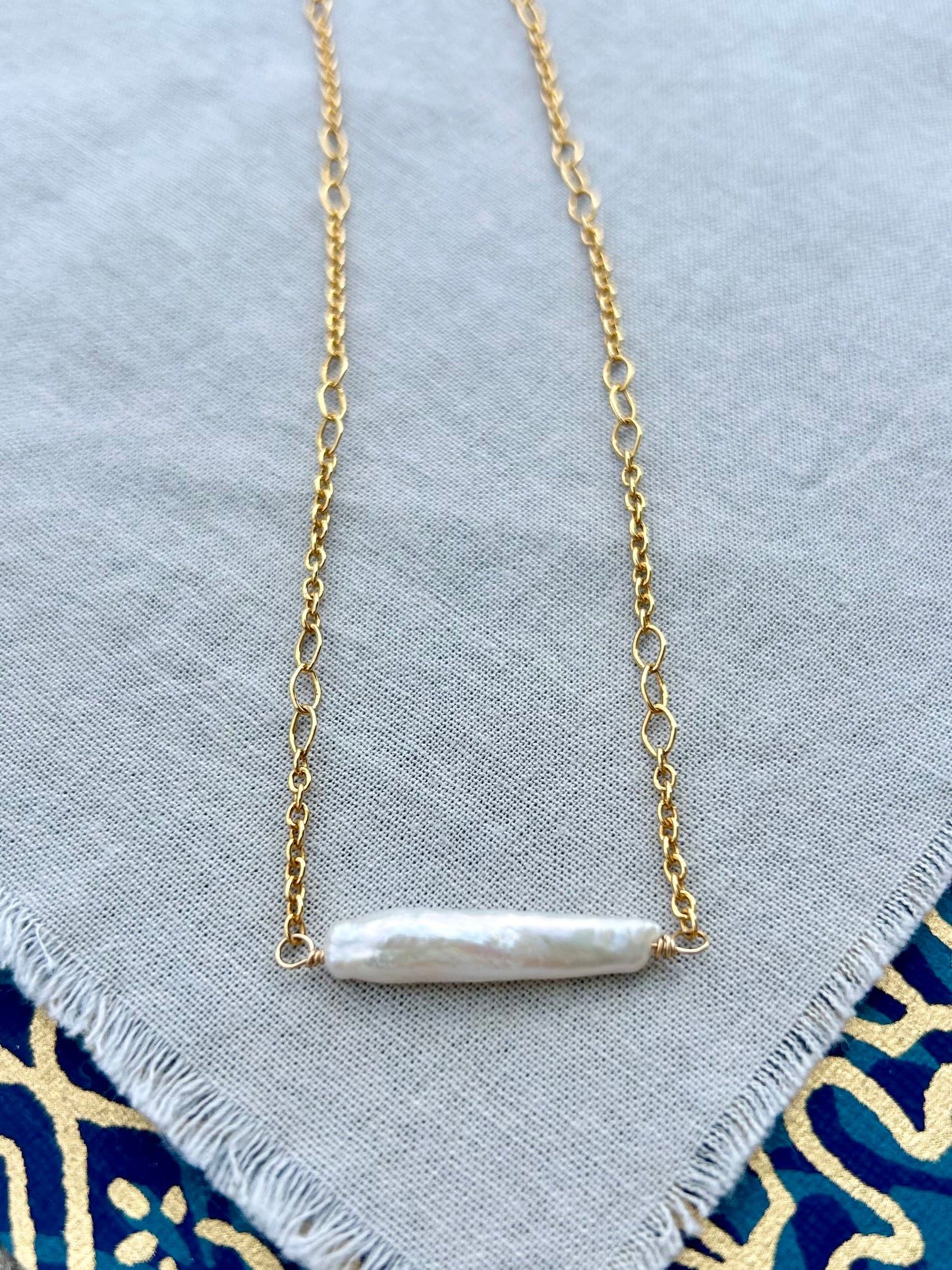 Stick Pearl Bar Necklace