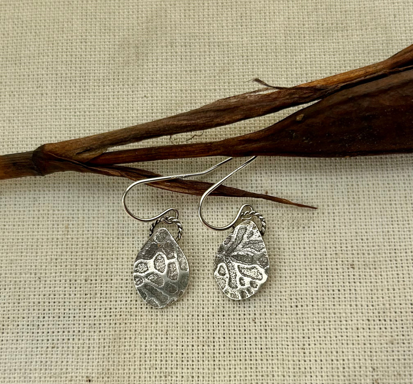 Petite Leaf Silver Earring