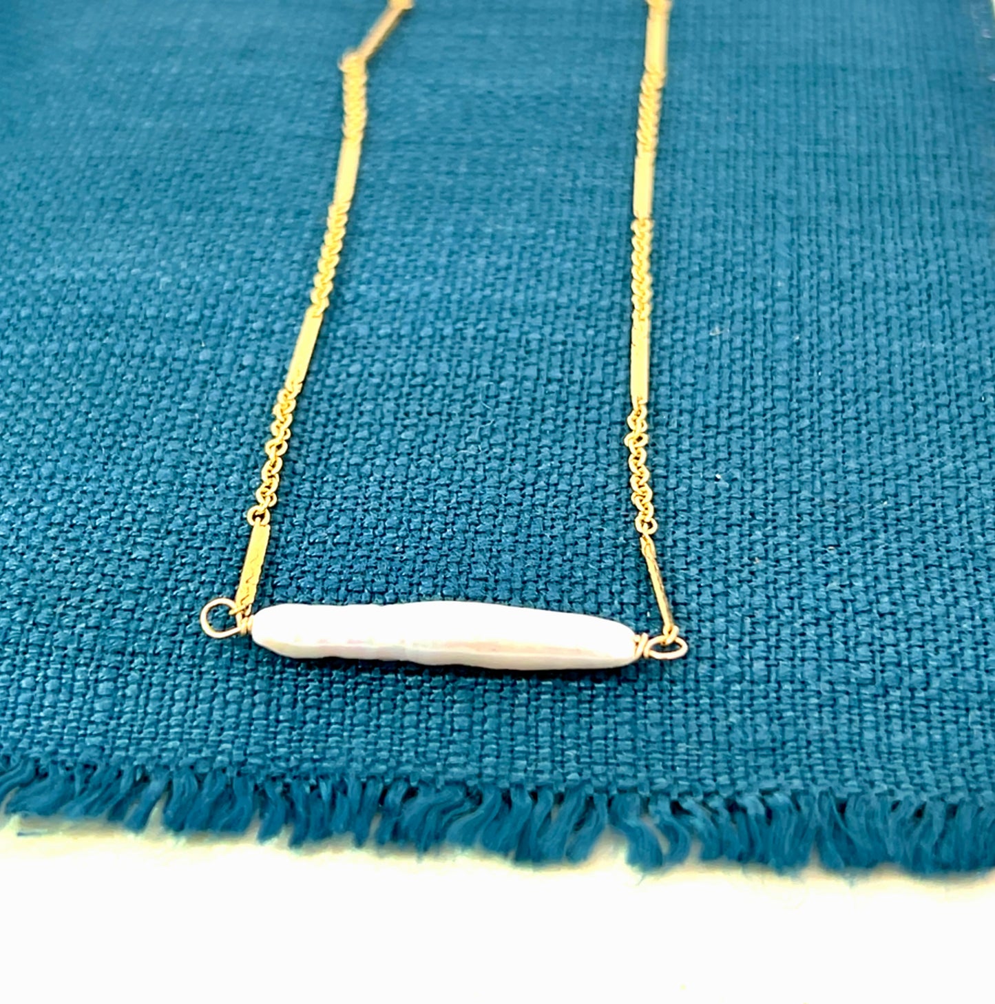 Stick Pearl Bar Necklace