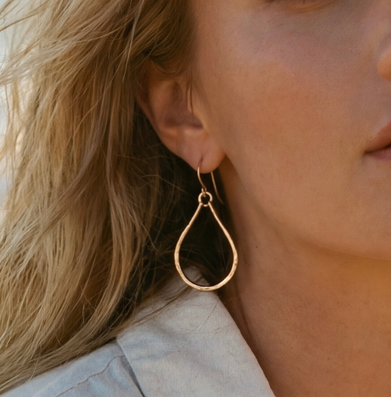 Hammered Gold Hoop Earrings